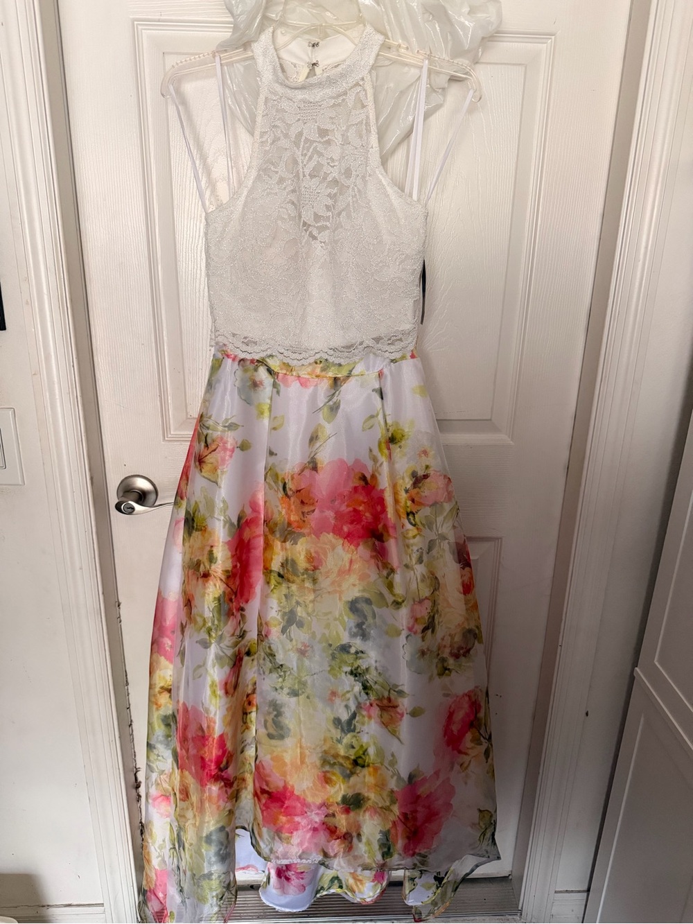 White Lace Halter Floral 2 piece Dress